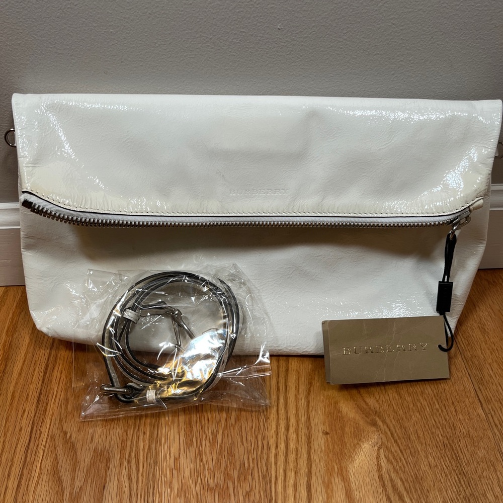 NWT Burberry Adeline White Patent Leather Foldover Crossbody Clutch Bag